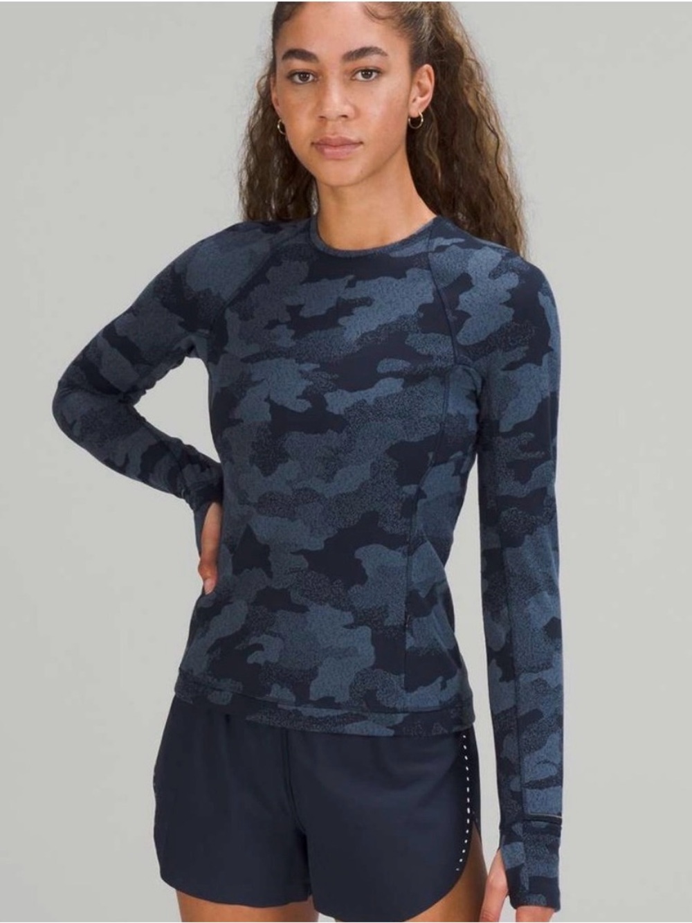 Lululemon Rulu Run LS Shirt in the Heritage Speckle Camo Jacquard True Navy‎